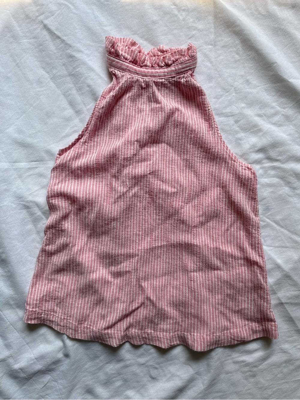XS Light Pink & White Striped Seersucker-Like Sleeveless Top Ruffle Neck
